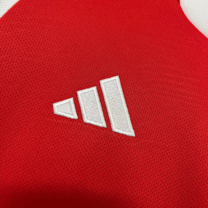 Kit Infantil Internacional 24/25