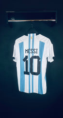 Camisa Argentina Campeã do Mundo 2022 Messi 10 Tamanho M Pronta Entrega