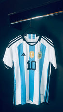 Camisa Argentina Campeã do Mundo 2022 Messi 10 Tamanho M Pronta Entrega
