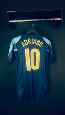 Camisa Retrô Inter de Milão 2004/05 Adriano 10 Tamanho M Pronta Entrega