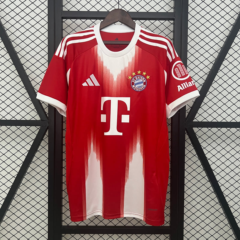 Camisa titular do Bayern de Munique 2025/26