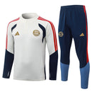 Conjunto de Treino de Inverno Bayern de Munique 2026/27 Branco e Azul-Marinho