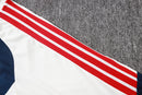 Conjunto de Treino de Inverno Bayern de Munique 2026/27 Branco e Azul-Marinho
